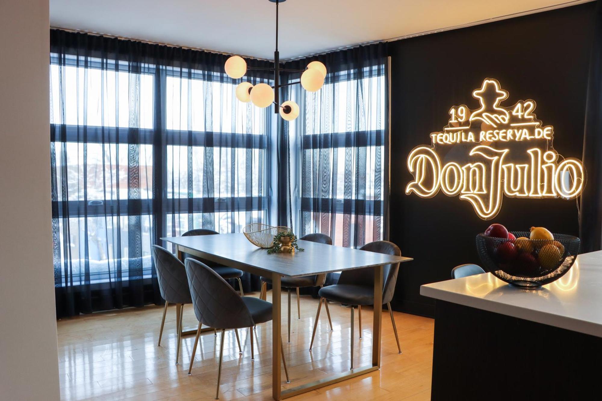 Luxury Artist Condo In 몬트리올 외부 사진